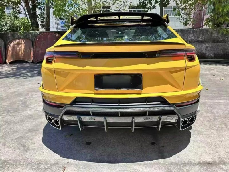 Dry Carbon Fiber URUS 1016 Kits for Excellent Quality Front Lip Wide Body Rear Diffuser Hood Wing 2023-2025
